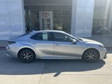 Used 2022 Toyota Camry SE image 3