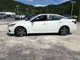 Used 2021 Nissan Altima 2.5 SR w/ SR Premium Package image 2