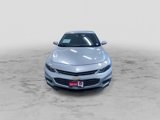 Used 2017 Chevrolet Malibu LT image 5