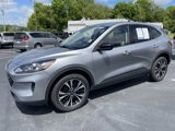 Used 2022 Ford Escape SE image 2