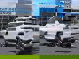 New 2026 Chevrolet Equinox LT image 3