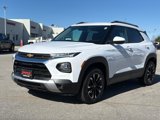 Used 2021 Chevrolet TrailBlazer LT image 2