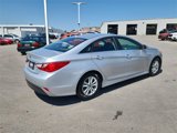 Used 2014 Hyundai Sonata GLS image 2