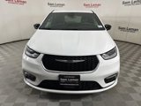 New 2025 Chrysler Pacifica Select image 4