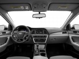 Used 2017 Hyundai Sonata SE image 5