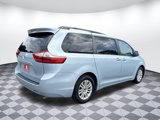 Used 2016 Toyota Sienna XLE image 3