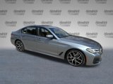 Used 2022 BMW 530i w/ M Sport Package image 2