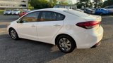 Used 2017 Kia Forte LX image 3