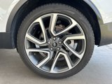 Used 2024 Land Rover Discovery S image 3