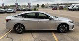 Used 2024 Nissan Altima 2.5 SV image 2