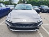 New 2025 Hyundai Elantra SE image 2