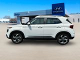 New 2025 Hyundai Venue SEL image 3