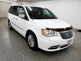 Used 2015 Chrysler Town & Country Touring-L w/ Driver Convenience Group image 3
