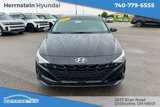 Used 2023 Hyundai Elantra SEL w/ Cargo Package image 3