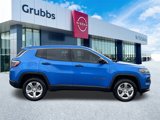 Used 2023 Jeep Compass Sport image 2