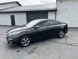 Used 2019 Kia Forte LXS image 2