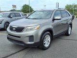 Used 2015 Kia Sorento LX image 3