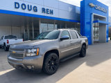 Used 2012 Chevrolet Avalanche LTZ image 2