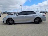 Used 2024 Toyota Camry SE image 6