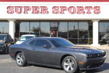 Used 2015 Dodge Challenger SXT image 3