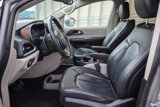 Used 2017 Chrysler Pacifica Touring-L image 6