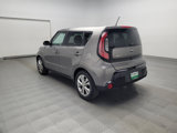 Used 2016 Kia Soul + image 5