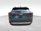 New 2025 Chevrolet Trax LT image 4