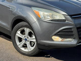Used 2014 Ford Escape SE image 2