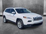 Used 2017 Jeep Cherokee Latitude w/ Comfort/Convenience Group image 3