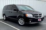 Used 2018 Dodge Grand Caravan SXT image 2
