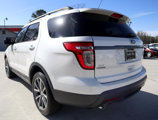 Used 2015 Ford Explorer XLT w/ Equipment Group 202B image 4