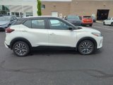 Used 2023 Nissan Kicks SV image 4