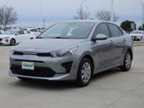 Used 2023 Kia Rio S image 3