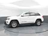 Used 2018 Jeep Grand Cherokee Laredo image 4