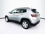 Used 2022 Jeep Compass Latitude image 5