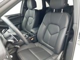 Used 2025 Porsche Macan image 5