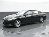 Used 2023 Hyundai Elantra SE image 2