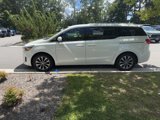 Used 2016 Kia Sedona SX image 2