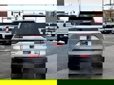 Used 2024 Jeep Grand Cherokee Altitude image 4