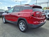 Certified 2022 GMC Terrain SLE w/ Driver Convenience Package image 5