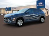New 2025 Hyundai Kona SE image 2