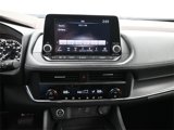 Used 2023 Nissan Rogue SV image 4