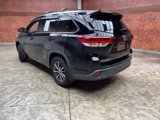 Used 2018 Toyota Highlander XLE image 4