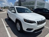 Used 2021 Jeep Cherokee Latitude image 3