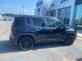 Used 2022 Jeep Renegade Altitude w/ Convenience Group image 2