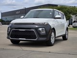 Certified 2022 Kia Soul LX w/ Technology Package image 2