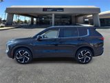 Used 2022 Mitsubishi Outlander SEL image 2