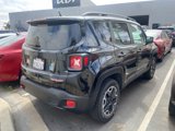 Used 2016 Jeep Renegade Trailhawk image 5