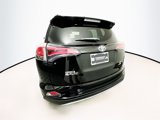 Used 2018 Toyota RAV4 SE image 6
