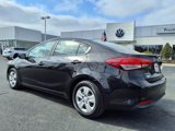 Used 2017 Kia Forte LX image 5
